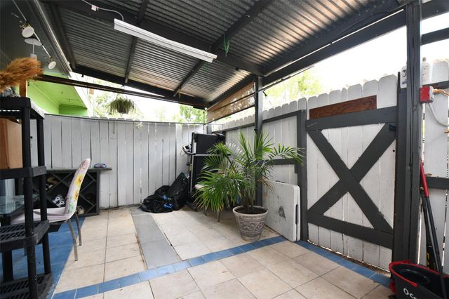 7797 Cook Road, Houston, TX 77072