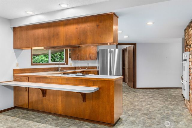 5815 7th Avenue SE, Lacey, WA 98503
