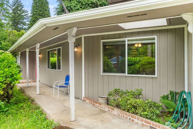 5815 7th Avenue SE, Lacey, WA 98503