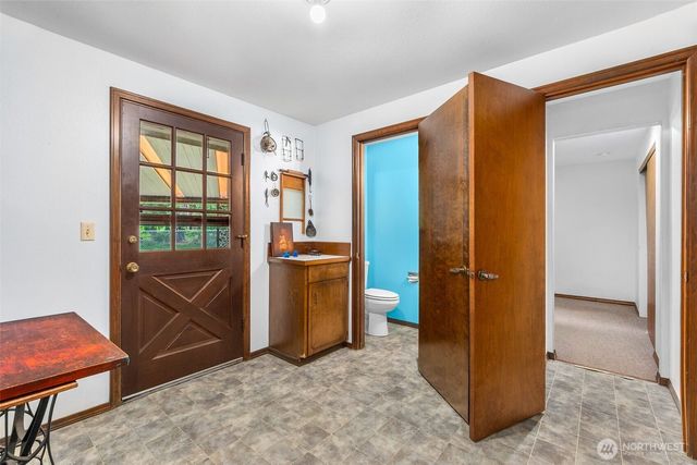5815 7th Avenue SE, Lacey, WA 98503