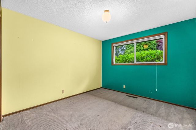 5815 7th Avenue SE, Lacey, WA 98503