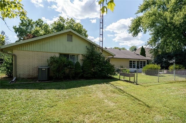 260 Whittington, Dayton, OH 45459