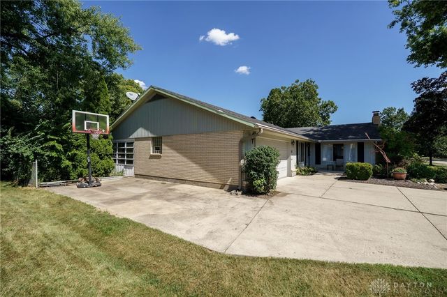 260 Whittington, Dayton, OH 45459