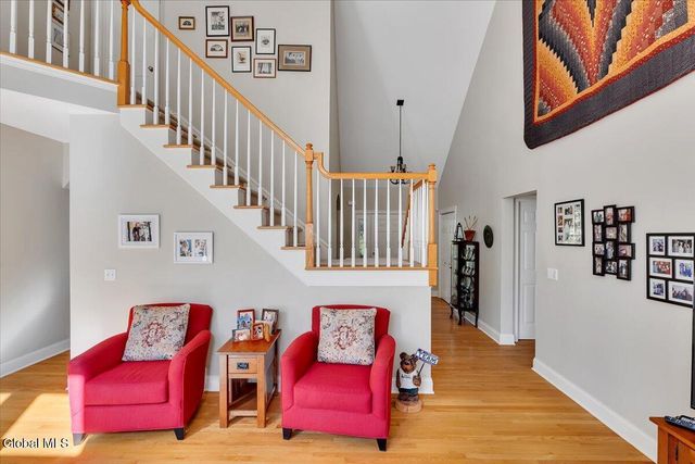 56 Schuurman Road, Schodack, NY 12033