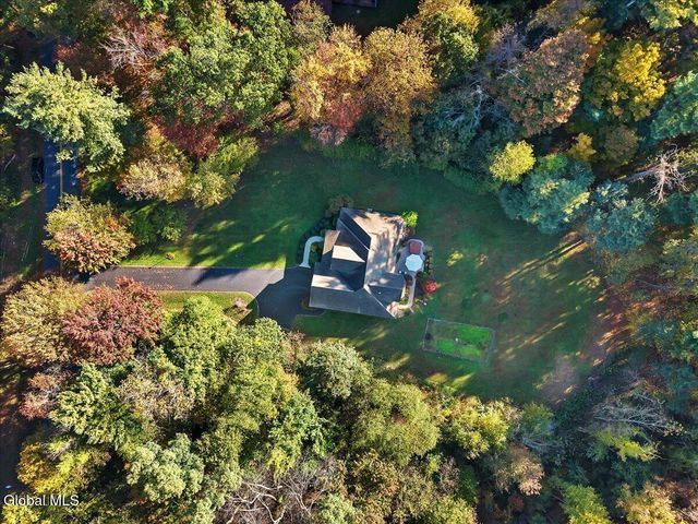 56 Schuurman Road, Schodack, NY 12033