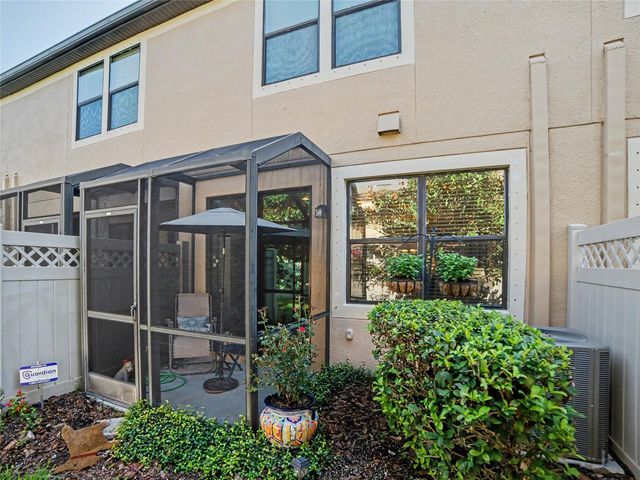 1985 LAKE WATERS PLACE, Lutz, FL 33558