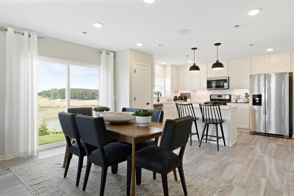 12729 Farnham Lane, Rogers, MN 55374