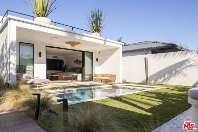 913 Milwood Avenue, Venice (los Angeles), CA 90291