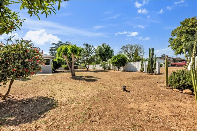 35158 Cedarwood, Yucaipa, CA 92399