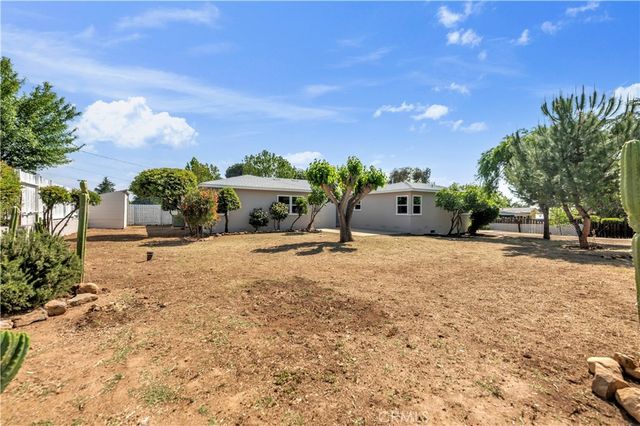 35158 Cedarwood, Yucaipa, CA 92399