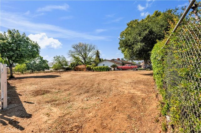 35158 Cedarwood, Yucaipa, CA 92399