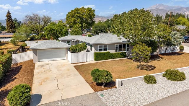 35158 Cedarwood, Yucaipa, CA 92399