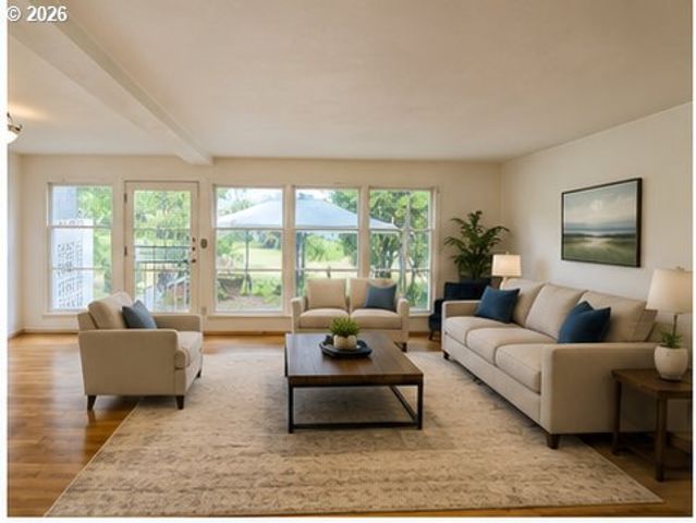 1708 Ne 67TH Ave, Portland, OR 97213