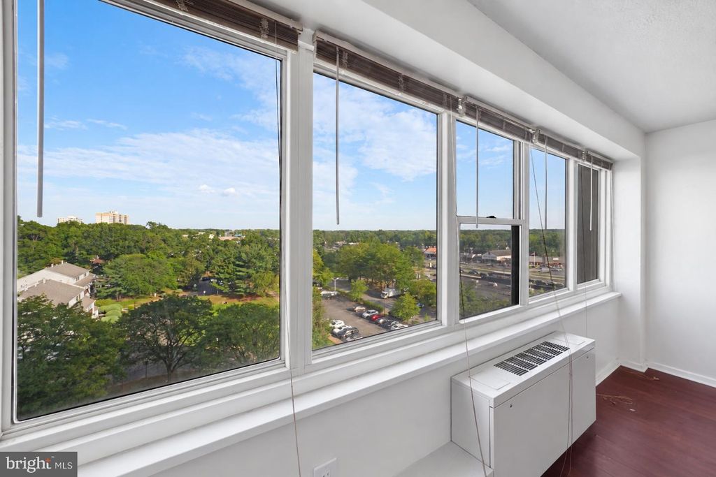 904 BARCLAY TOWERS, CHERRY HILL, NJ 08034 — photo 4
