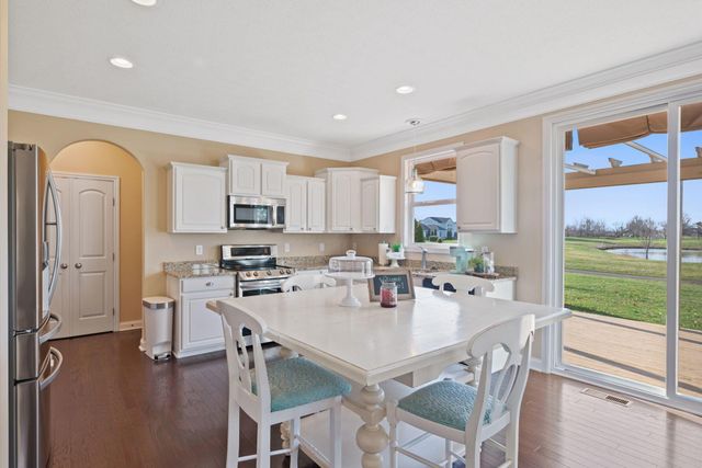 1044 Balmoral Drive, Delaware, OH 43015