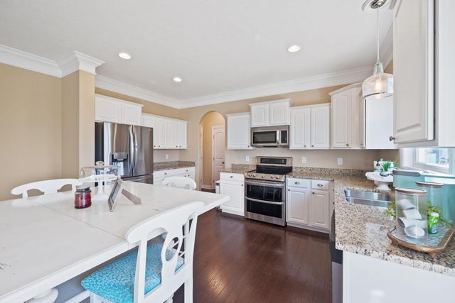 1044 Balmoral Drive, Delaware, OH 43015