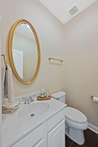 1044 Balmoral Drive, Delaware, OH 43015