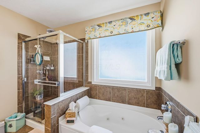 1044 Balmoral Drive, Delaware, OH 43015