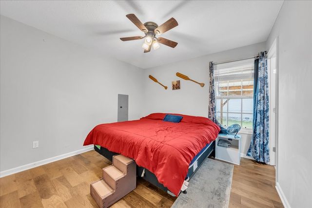 201 College St, N, Cowan, TN 37318