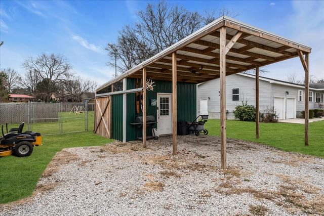 201 College St, N, Cowan, TN 37318