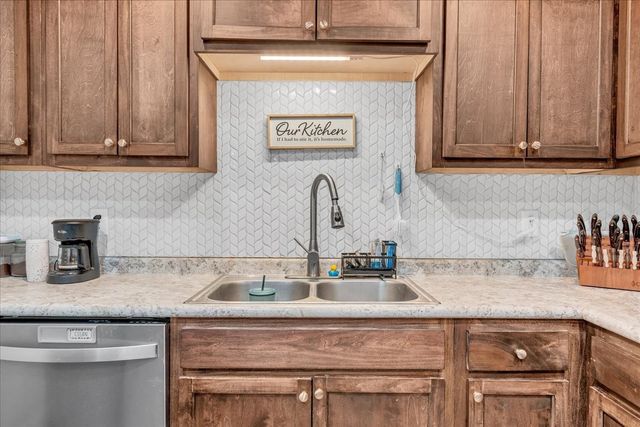 201 College St, N, Cowan, TN 37318