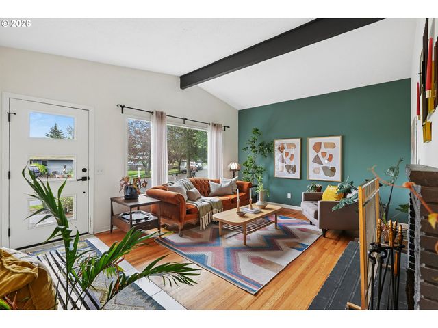 13243 Ne SACRAMENTO Dr, Portland, OR 97230