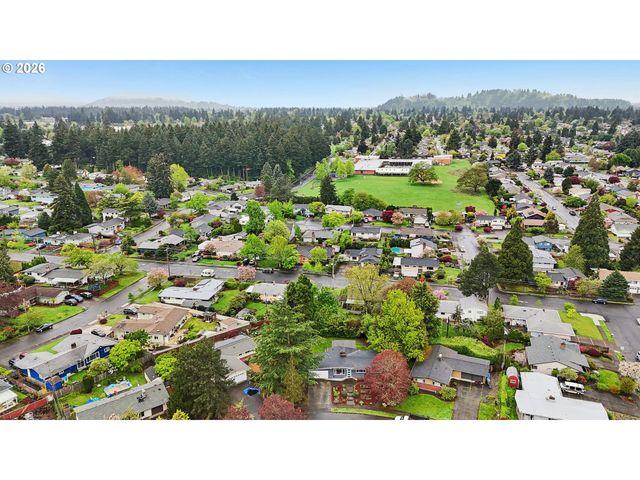 13243 Ne SACRAMENTO Dr, Portland, OR 97230