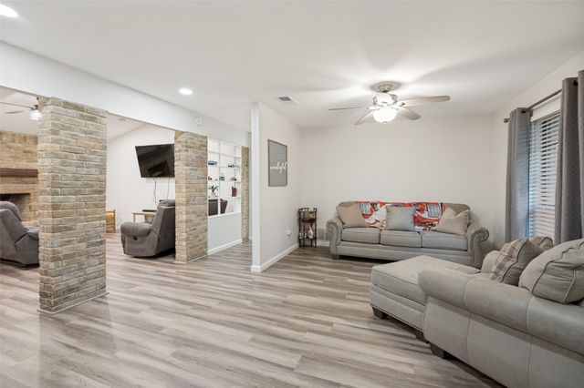 210 Northwood Drive, Mckinney, TX 75071
