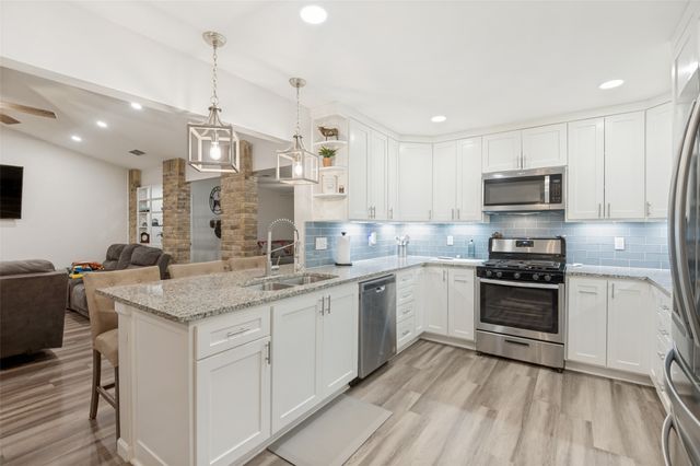 210 Northwood Drive, Mckinney, TX 75071