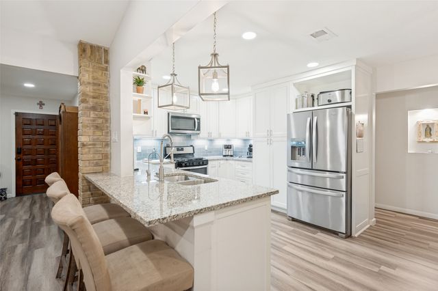 210 Northwood Drive, Mckinney, TX 75071