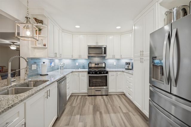 210 Northwood Drive, Mckinney, TX 75071