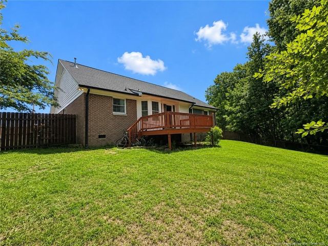 518 Foxdenton Place, Fayetteville, NC 28303