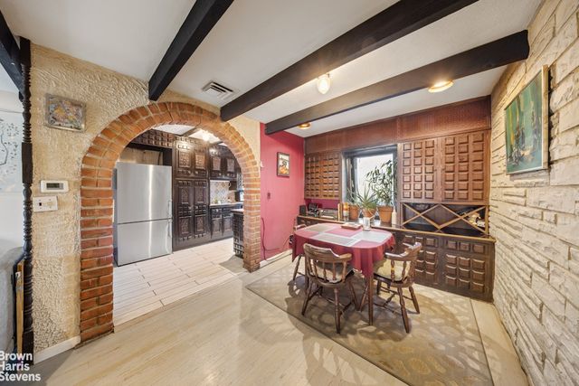 75-27 FURMANVILLE Avenue, New York City, NY 11379