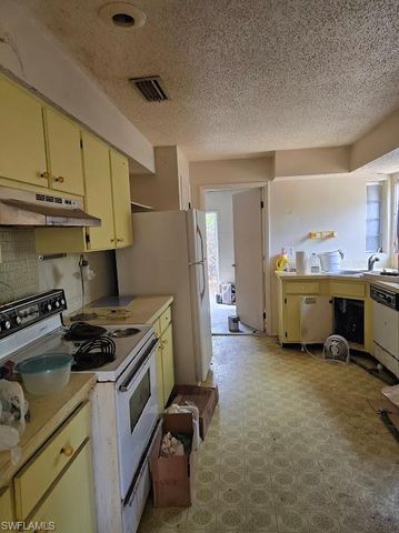 103 Hines AVE, Lehigh Acres, FL 33936