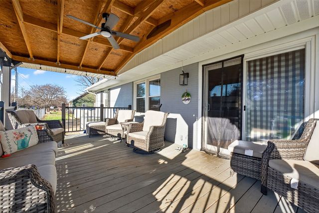 513 N Spring St, Sparta, TN 38583