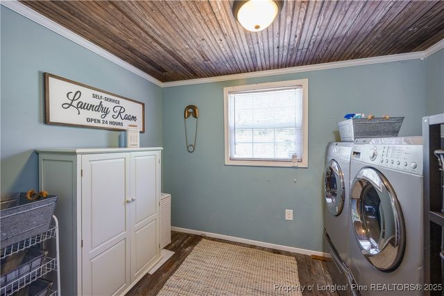 1560 Register Sutton Road, Rose Hill, NC 28458