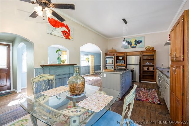 1560 Register Sutton Road, Rose Hill, NC 28458