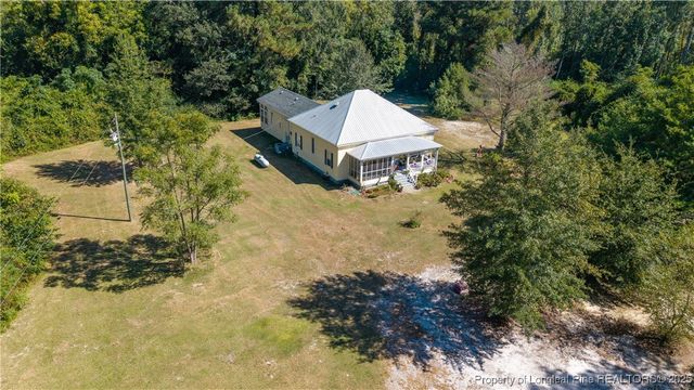 1560 Register Sutton Road, Rose Hill, NC 28458
