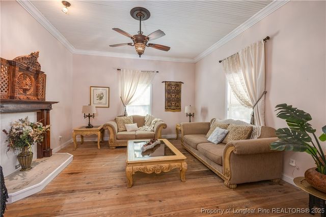 1560 Register Sutton Road, Rose Hill, NC 28458