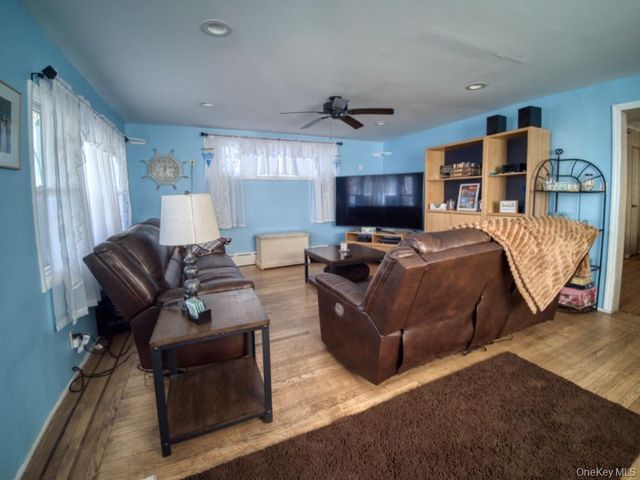 43 Michigan Street, Long Beach, NY 11561