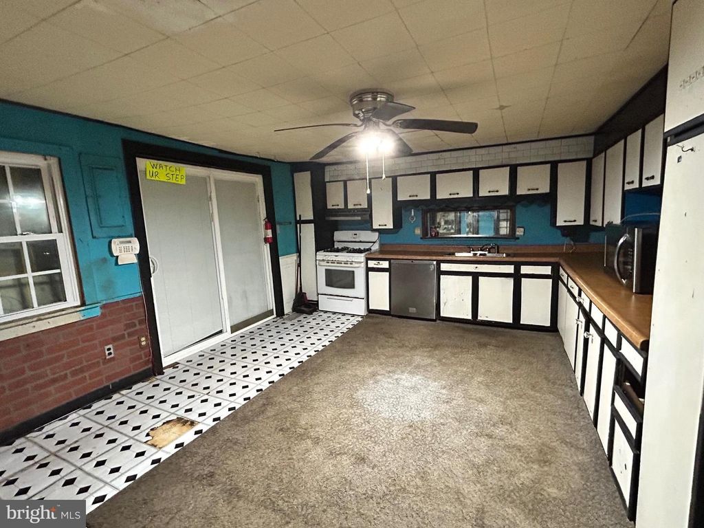 Image 12 of property listing at 225 JOHNSON RD, Conowingo, MD 21918