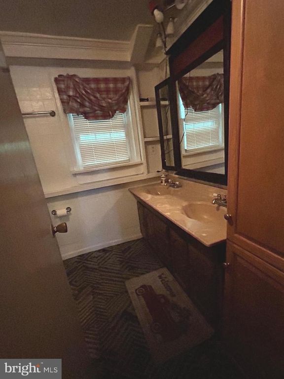 Image 16 of property listing at 225 JOHNSON RD, Conowingo, MD 21918