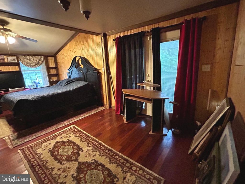Image 18 of property listing at 225 JOHNSON RD, Conowingo, MD 21918
