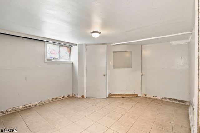 75 Clinton Pl, Hackensack City, NJ 07601