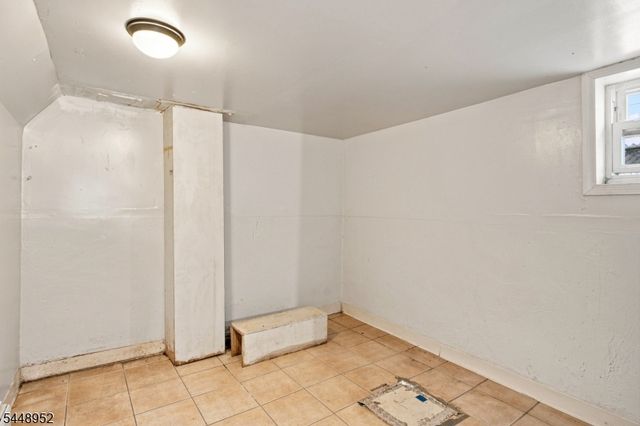 75 Clinton Pl, Hackensack City, NJ 07601