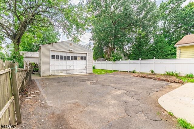 75 Clinton Pl, Hackensack City, NJ 07601