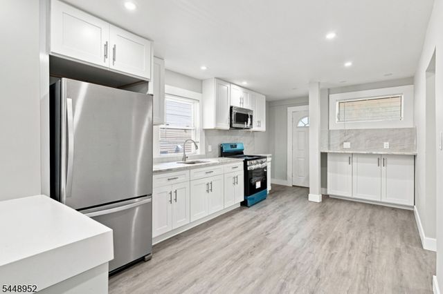 75 Clinton Pl, Hackensack City, NJ 07601