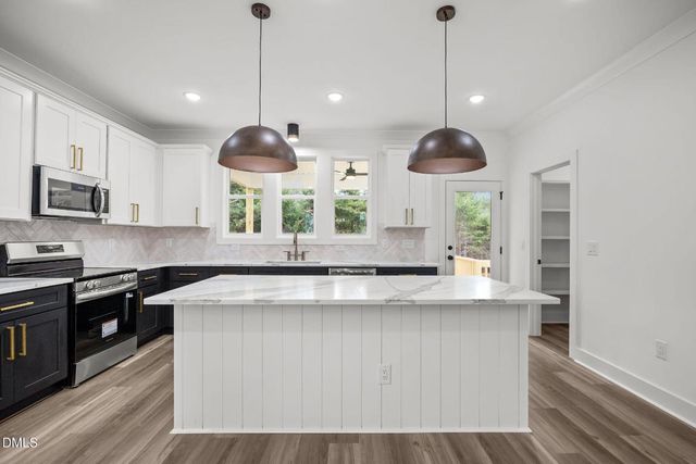 30 Vino Trail, Franklinton, NC 27525