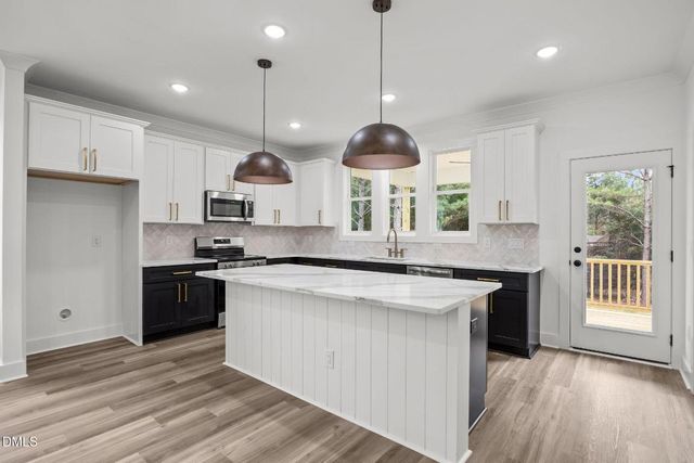 30 Vino Trail, Franklinton, NC 27525