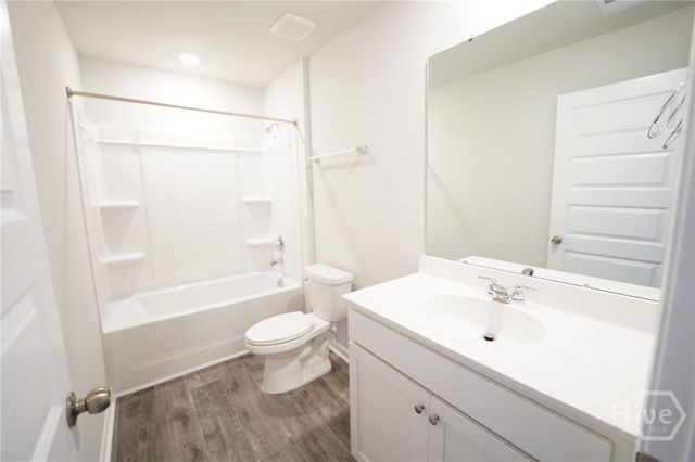 154 Bottlebrush Drive, Bloomingdale, GA 31302